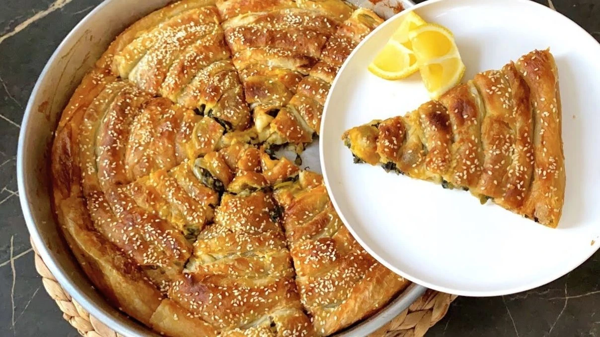 bes cayi icin sipsak borek tarifi el acmasini aratmayacak 1