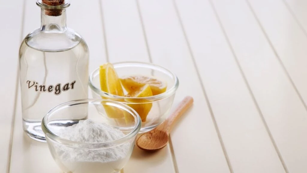 Okul dönemi geldi! Beyaz çorapları kar beyazı yapan formül