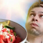 Yaz sıcaklığında ferahlık arayanlara! Beyaz peynirli karpuz salatası