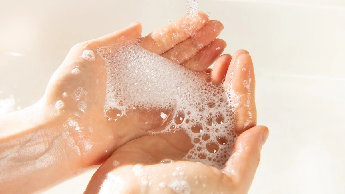 Beyaz kalıp sabunların sırrı! Pahalı deterjanlardan daha etkili 6 beyaz sabun 4