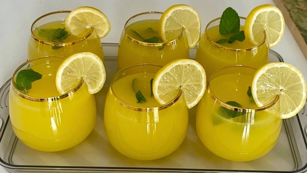 bir bardak asla yetmeyecek pastane usulu hakiki limonata tarifi 1