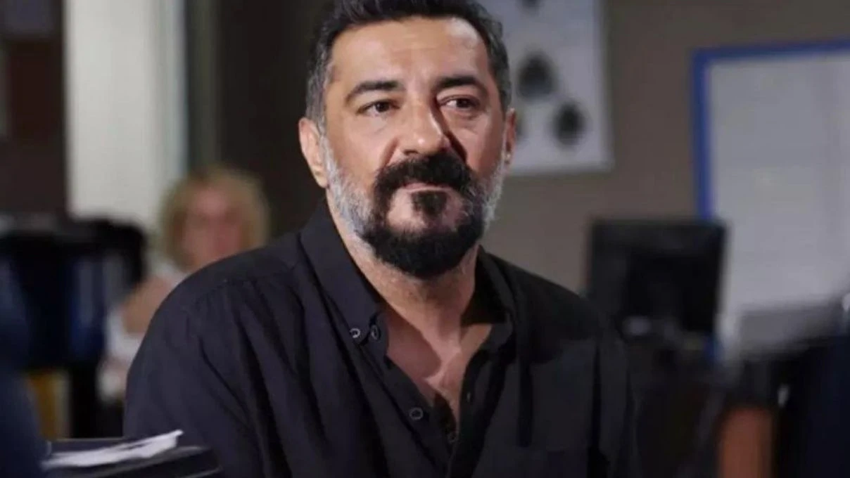 Ünlü oyuncu Celil Nalçakan trafik kazası geçirdi! Sosyal medyasından duyurdu