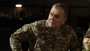 Cem Kurtoğlu kimdir, kaç yaşında? Cem Kurtoğlu aslen nereli? 9 cem kurtoglu kac yasinda cem kurtoglu kimdir nereli evli mi su an hangi dizide oynuyor bosandi mi cem kurtoglu dizileri ve filmleri 3