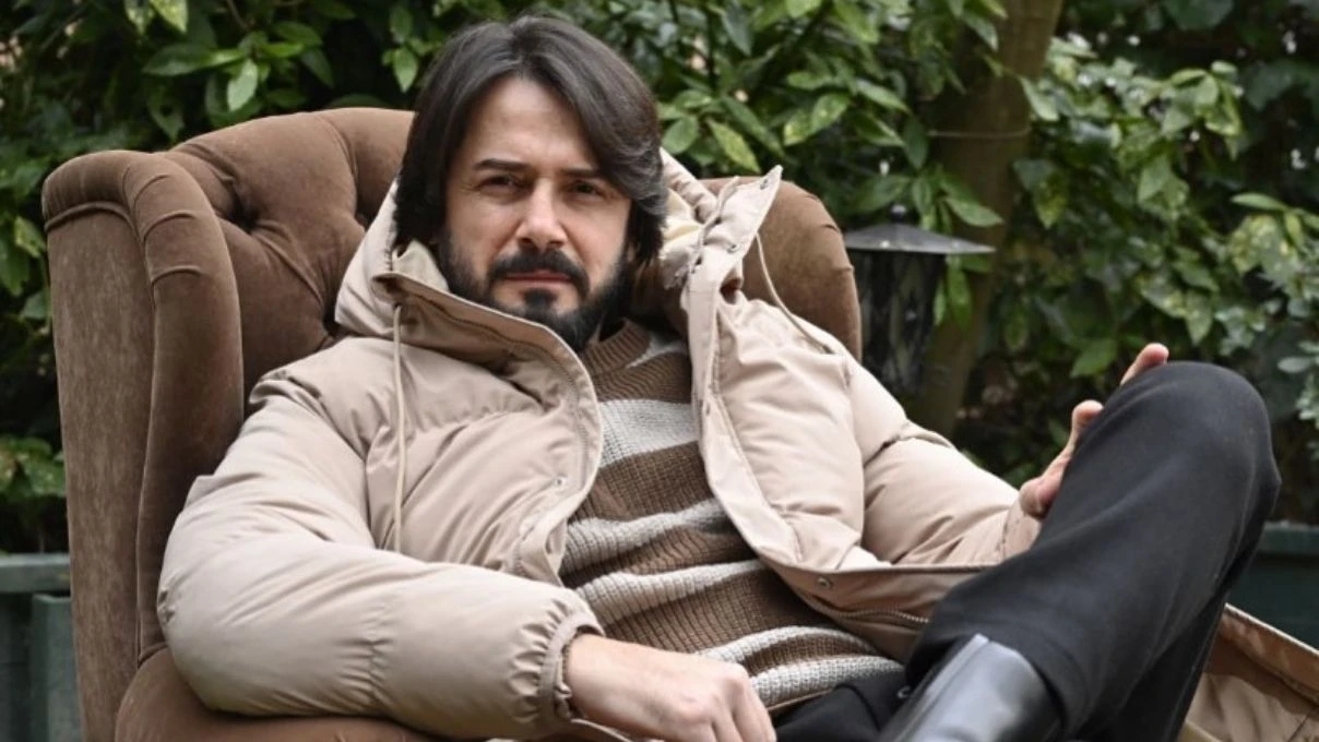 Cem Uçan kimdir kaç yaşında? Cem Uçan kimle evli? 4 Cem Uçan kimdir kaç yaşında? Cem Uçan kimle evli?