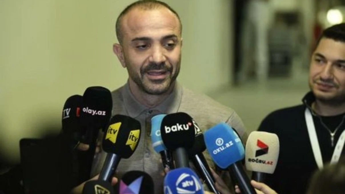 Demet Akalın’ın eşi Okan Kurt duyurdu! Kızları Hira oyunculuğa yöneldi