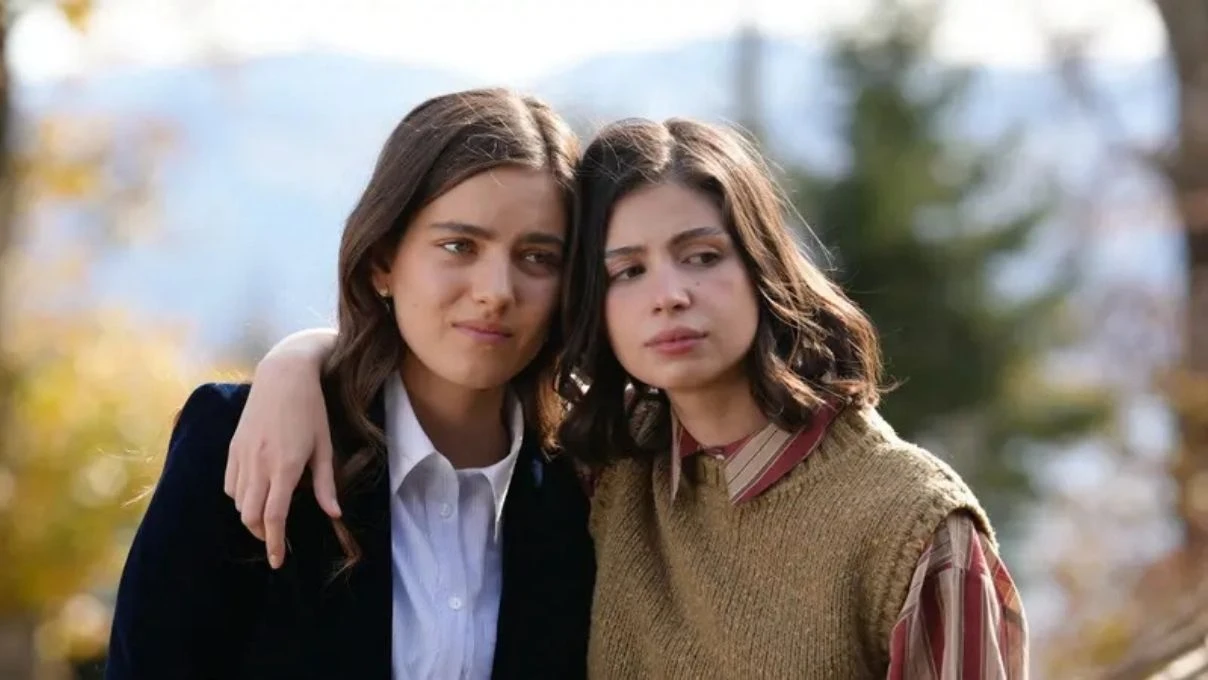 Taşacak Bu Deniz dizisine Demet Akalın’dan övgü dolu sözler! ‘Çok İyisiniz’ 7 Taşacak Bu Deniz dizisine Demet Akalın’dan övgü dolu sözler! ‘Çok İyisiniz’