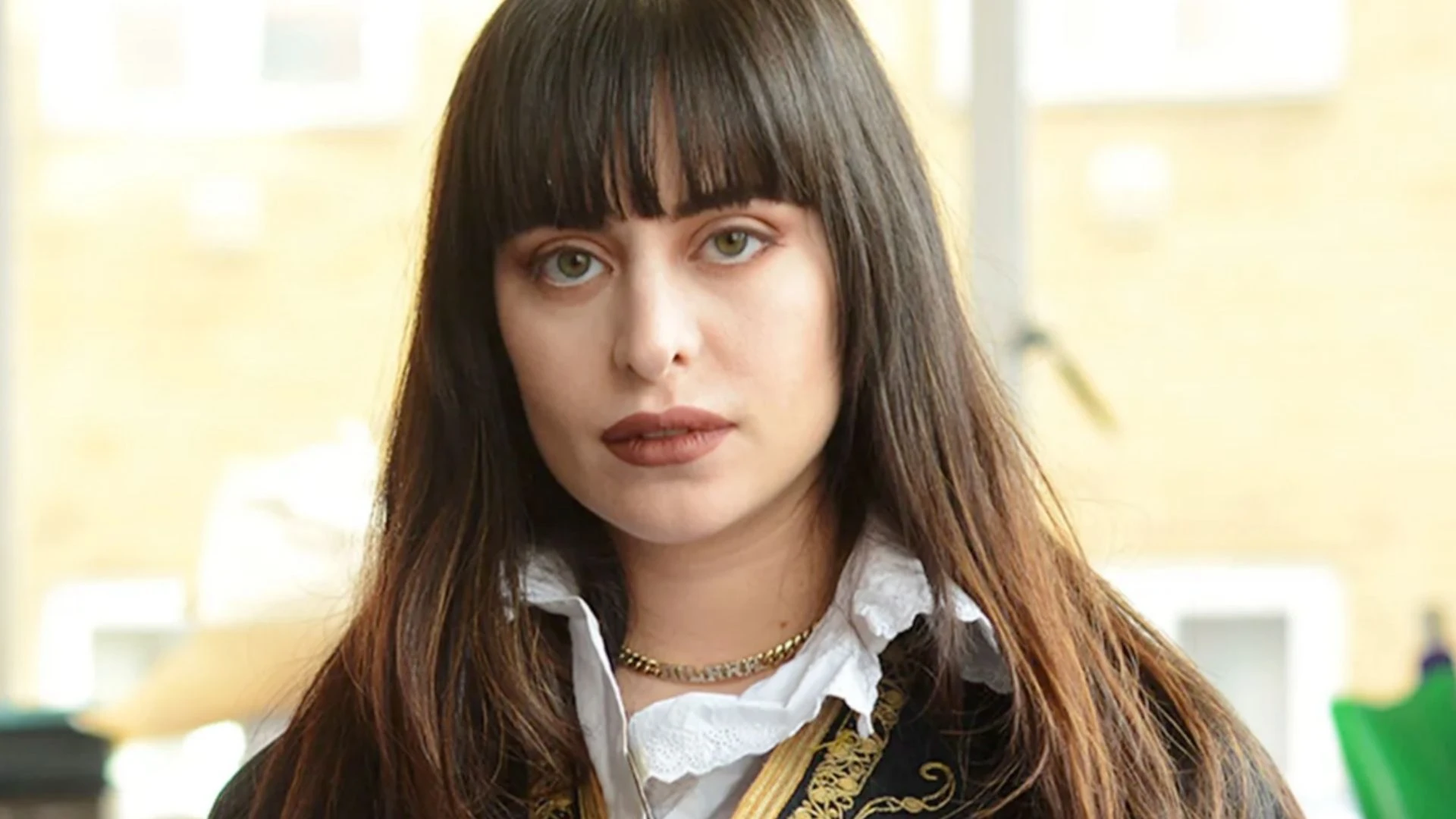 dilara findikoglu kimdir nereli dilara findikoglu annesi ve babasi ne is yapar 6