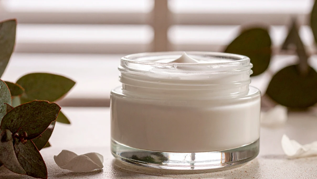 Soğuk havalarda ellerinizi koruyan doğal krem tarifleri 2025 9 dogal krem 5