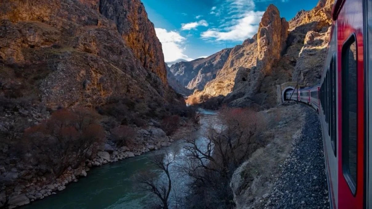 Binlerce kişinin beklediği Doğu Ekspresi ne zaman başlıyor? Doğu Ekspresi biletleri nasıl alınır? 6 Binlerce kişinin beklediği Doğu Ekspresi ne zaman başlıyor? Doğu Ekspresi biletleri nasıl alınır?