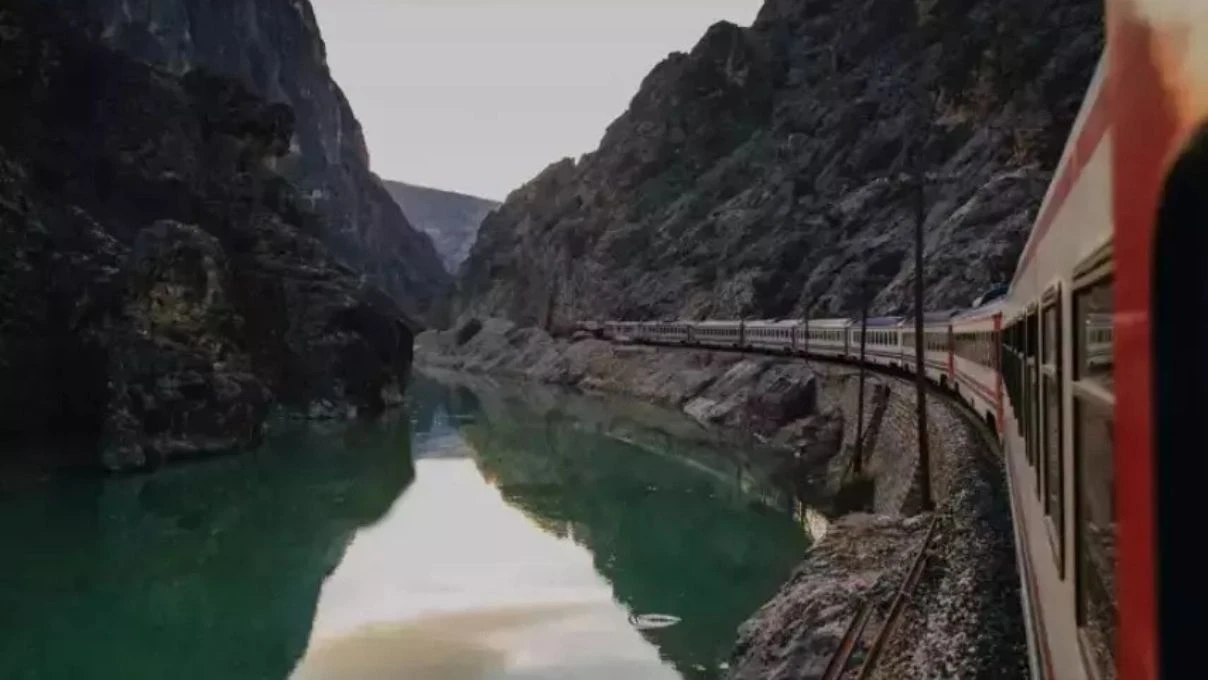 Binlerce kişinin beklediği Doğu Ekspresi ne zaman başlıyor? Doğu Ekspresi biletleri nasıl alınır? 7 Binlerce kişinin beklediği Doğu Ekspresi ne zaman başlıyor? Doğu Ekspresi biletleri nasıl alınır?