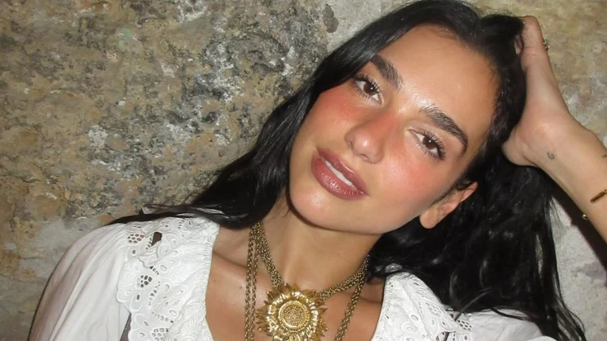 dua lipa kimdir