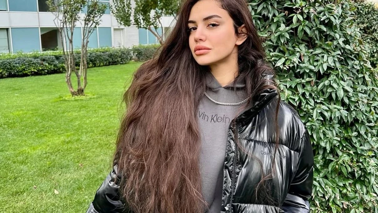 ece ronay kimdir