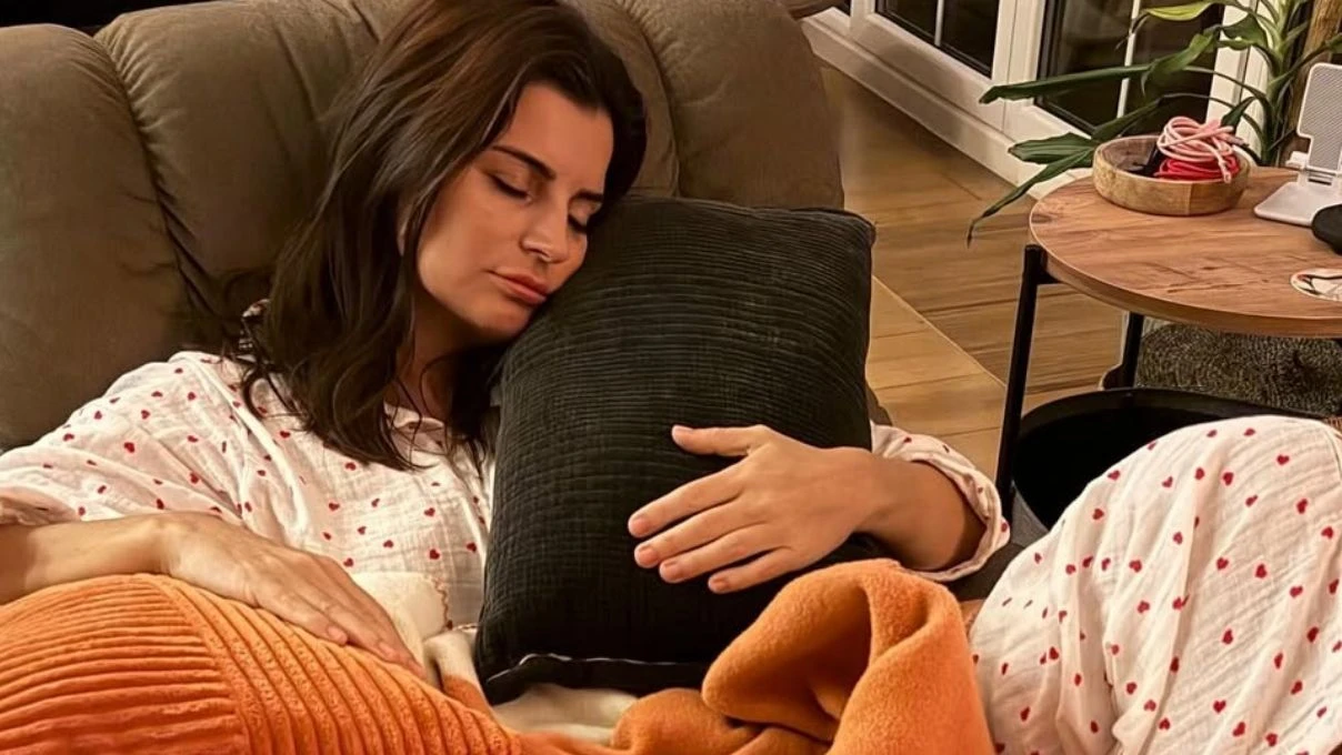 Ece Vahapoğlu kimdir kaç yaşında? Ece Vahapoğlu ne kanseri? 7 Ece Vahapoğlu kimdir kaç yaşında? Ece Vahapoğlu ne kanseri?