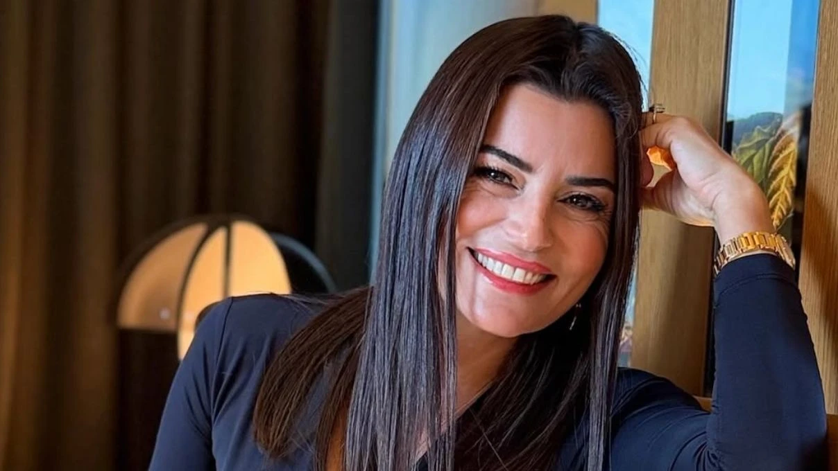 Ece Vahapoğlu kimdir kaç yaşında? Ece Vahapoğlu ne kanseri? 4 Ece Vahapoğlu kimdir kaç yaşında? Ece Vahapoğlu ne kanseri?