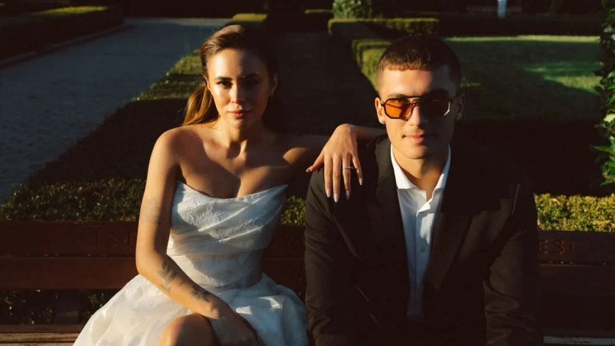 Ege Öztürk kimdir kaç yaşında? Ege Öztürk kiminle evlendi? 9 Ege Öztürk kimdir kaç yaşında? Ege Öztürk kiminle evlendi?