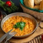 Sabah kahvaltıları mis gibi kokacak! Menemenin en gerçek tarifi