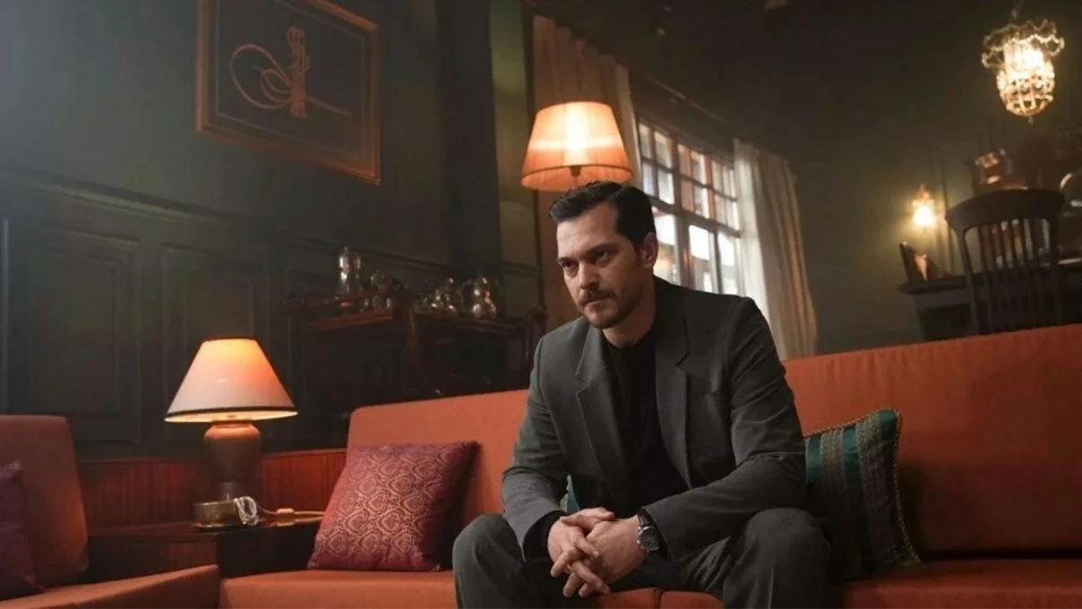 Çağatay Ulusoy Eşref Rüya'dan ayrılıyor mu? 