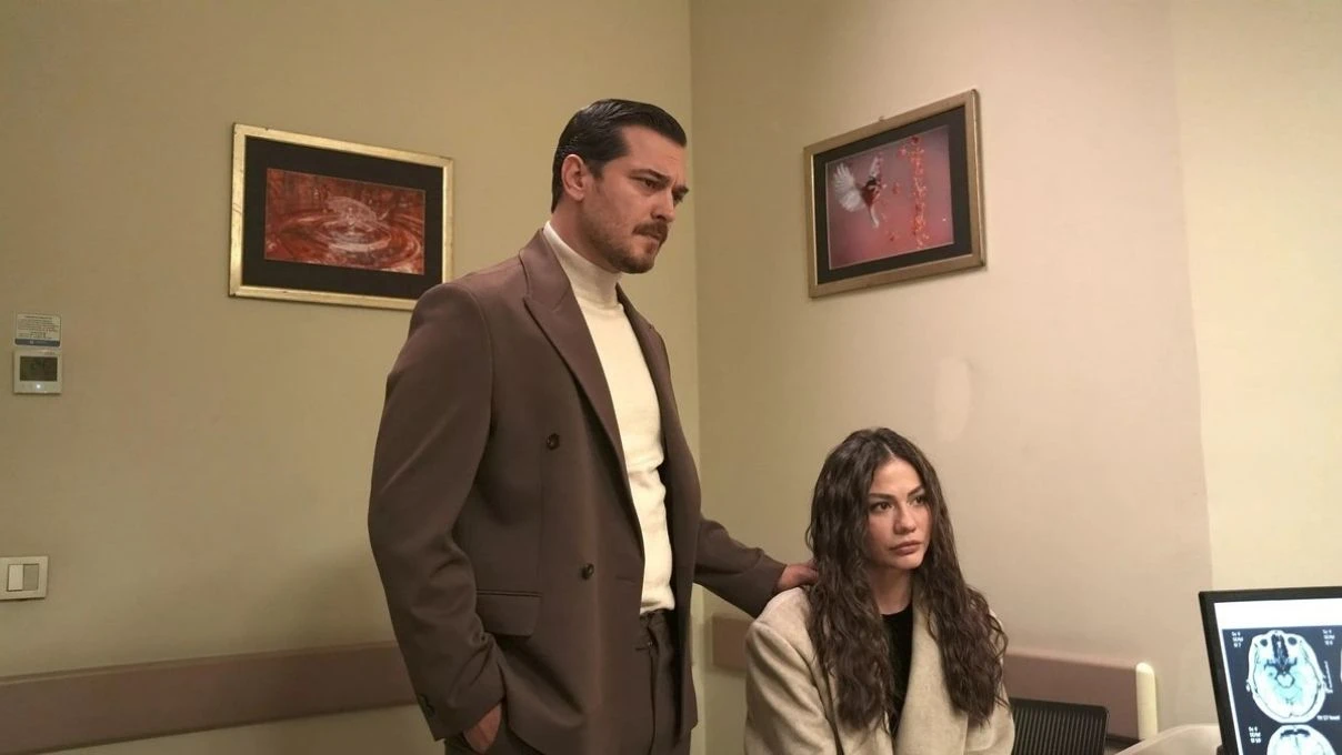 Çağatay Ulusoy Eşref Rüya'dan ayrılıyor mu? 