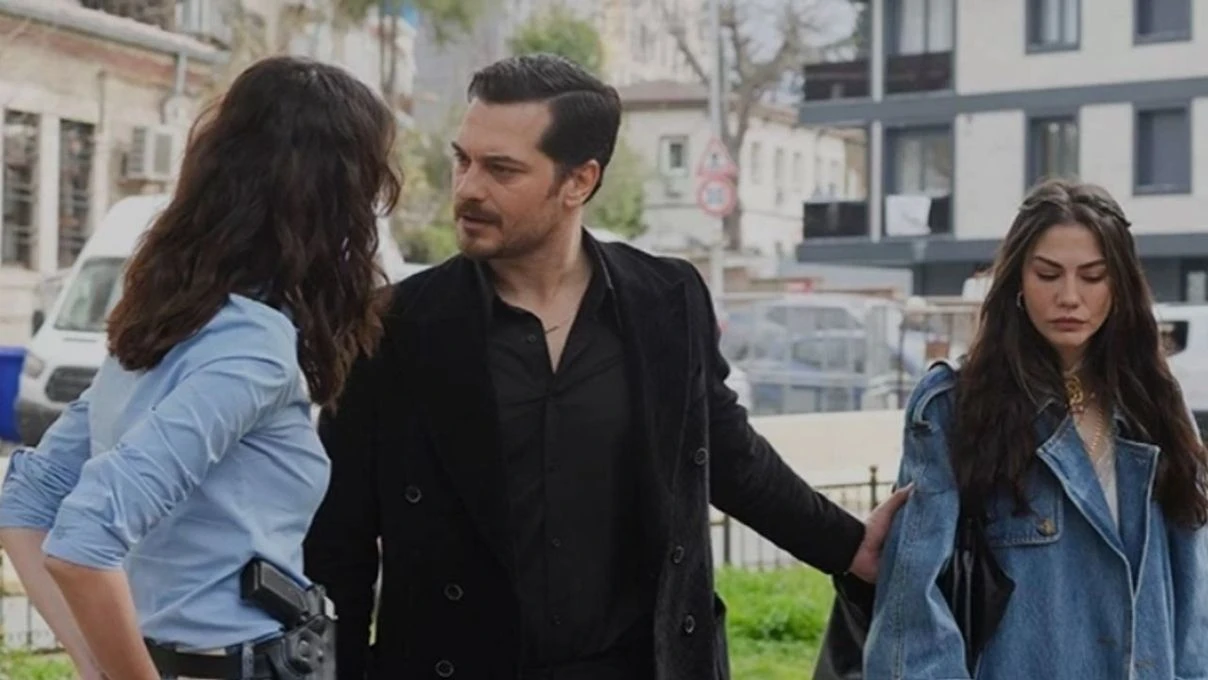 Çağatay Ulusoy Eşref Rüya'dan ayrılıyor mu? 