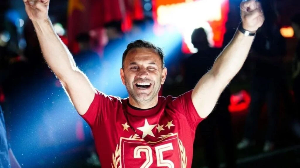 Galatasaray’ın şampiyonluk kutlamalarına katılacak sanatçılar belli oldu! 
