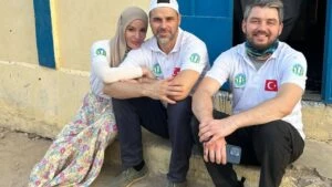 gamze ozcelik ve reshad strik evlilik yil donumu