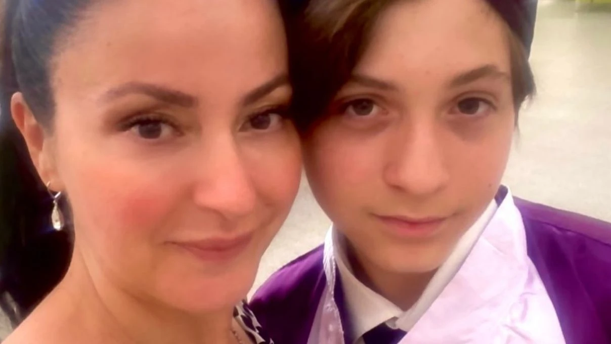 gozleri karadeniz dizisinin nermin i yonca sahinbas kimdir yonca sahinbas kac yasinda ve babasi kim 7