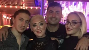 gullunun kizi tuyan ulkem kimdir 2