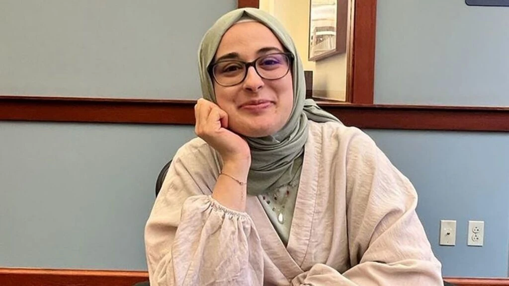Rümeysa Öztürk kimdir, kaç yaşında, nerede yaşıyor? Rümeysa Öztürk'e ne oldu?
