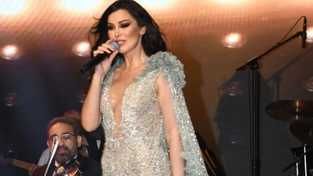 Petek Dinçöz’ün oğlu görenleri şaşkına çevirdi!