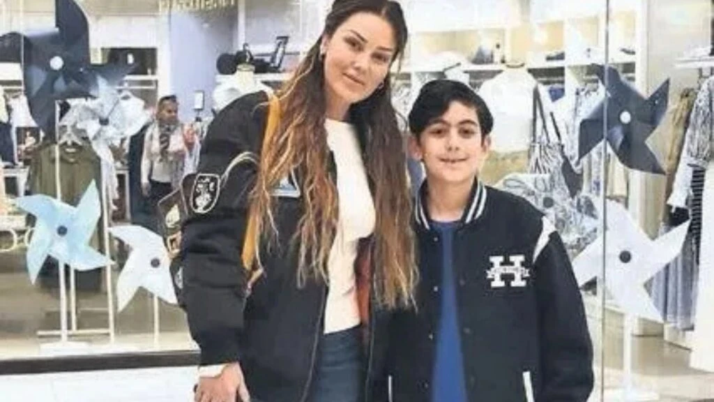 Petek Dinçöz’ün oğlu görenleri şaşkına çevirdi!