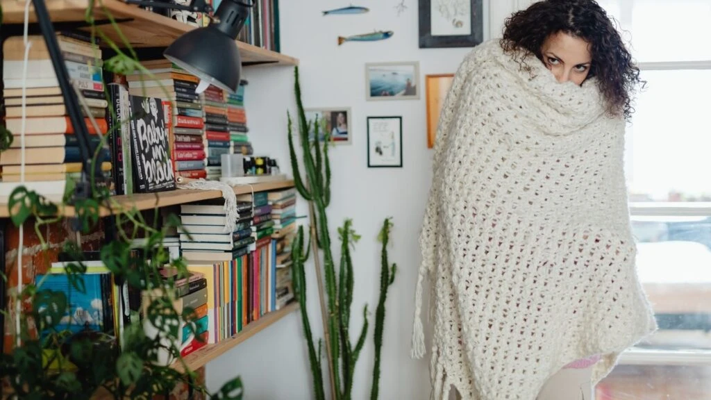Pinterest’in en meşhur omuz şal modelleri 2025!
