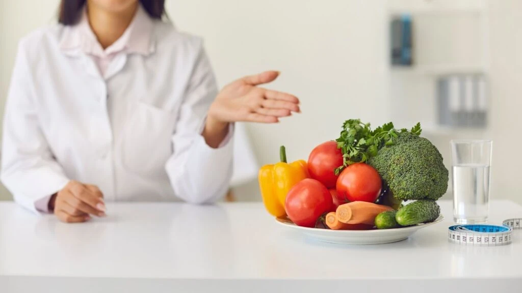 Yaz için en iyi diyet önerileri! Doğal ve dengeli besinlerle hafifleyin