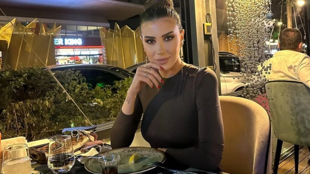 Melis Buse Betkayan kimdir kaç yaşında? Melis Buse Betkayan nereli nasıl ünlü oldu?