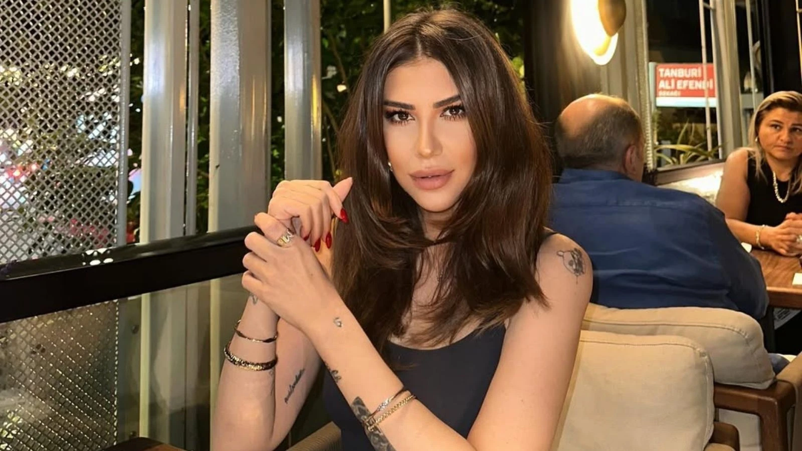 Melis Buse Betkayan kimdir kaç yaşında? Melis Buse Betkayan nereli nasıl ünlü oldu?