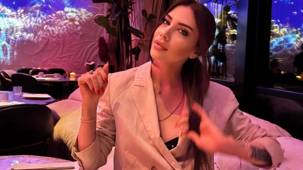 Melis Buse Betkayan kimdir kaç yaşında? Melis Buse Betkayan nereli nasıl ünlü oldu?