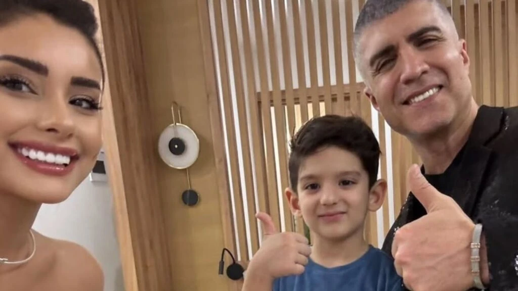 Özcan Deniz yeni yaşını ailesiyle kutladı! 