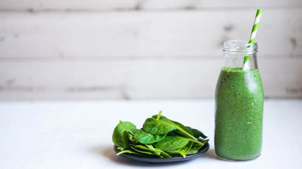 Detoks etkili smoothie! Bu tarif ile daha enerjik olun