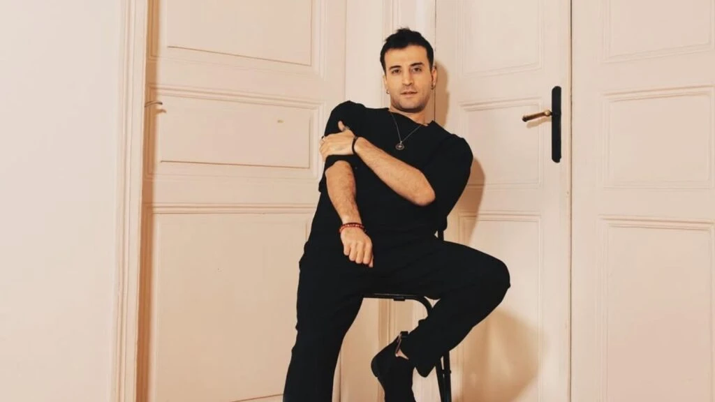 Güldür Güldür Show'un sevilen oyuncularından Berkay Tulumbacı kimdir kaç yaşında? Berkay Tulumbacı Nereli? 