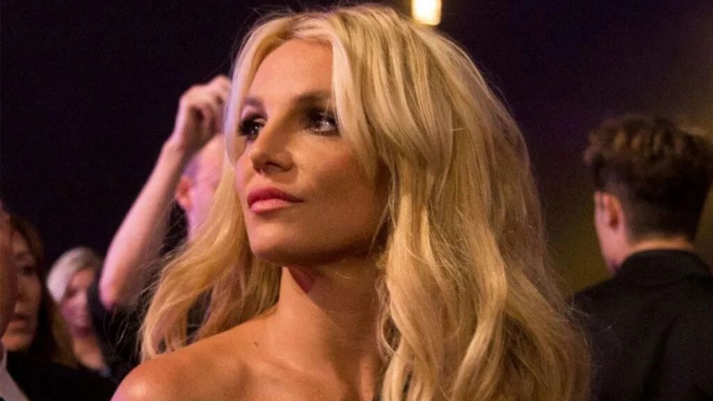 Britney Spears’ın uçak macerası! Yıldız isimden olaylı yolculuk