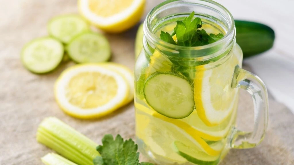 Limonlu suya ekleniyor! Bu malzeme metabolizmanızı harekete geçiriyor