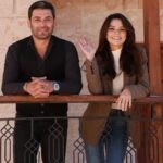 Ekranlarda Uzak Şehir rüzgârı! Adını altın harflerle yazdırdı
