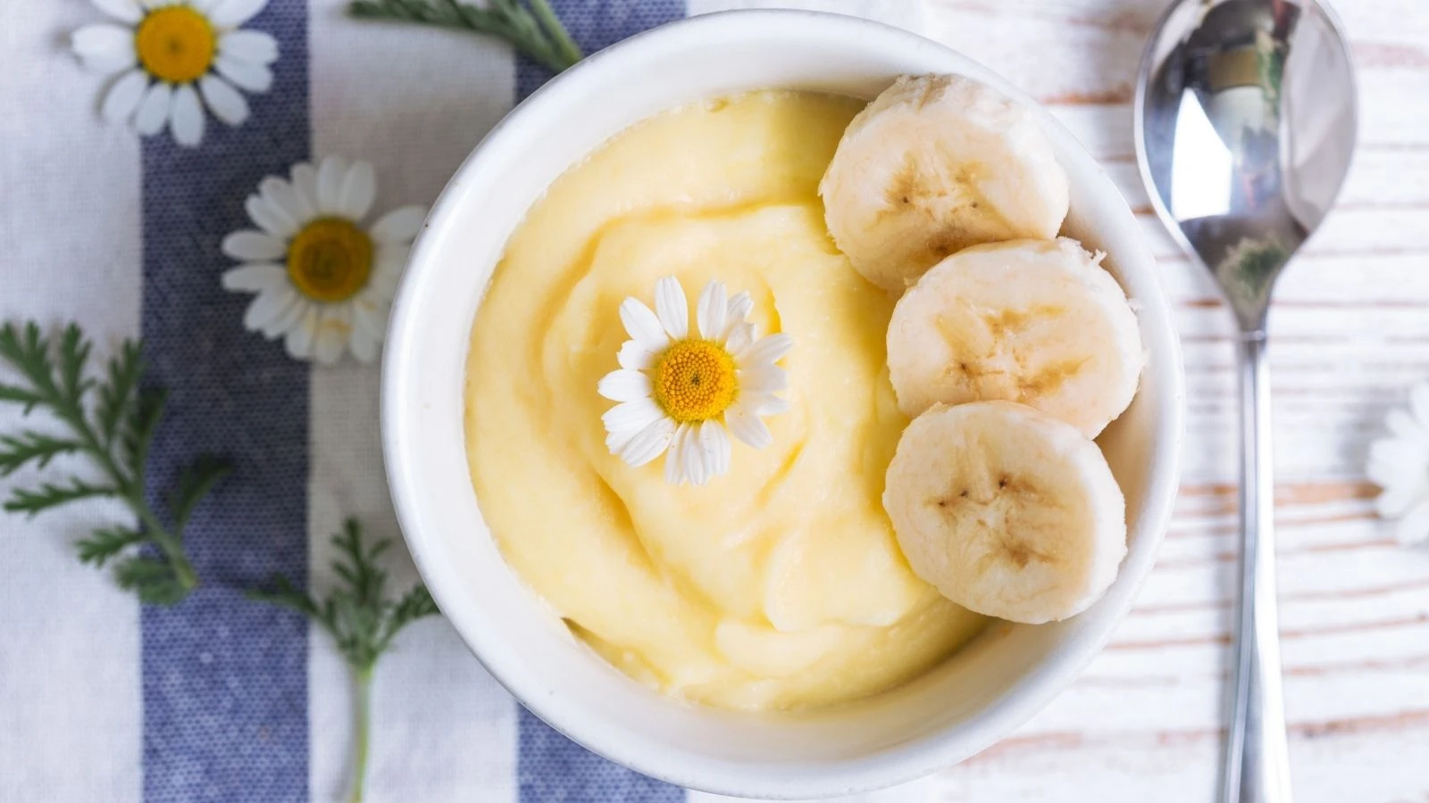 Tatlı krizlerini ortadan kaldıracak! Yalancı muzlu puding
