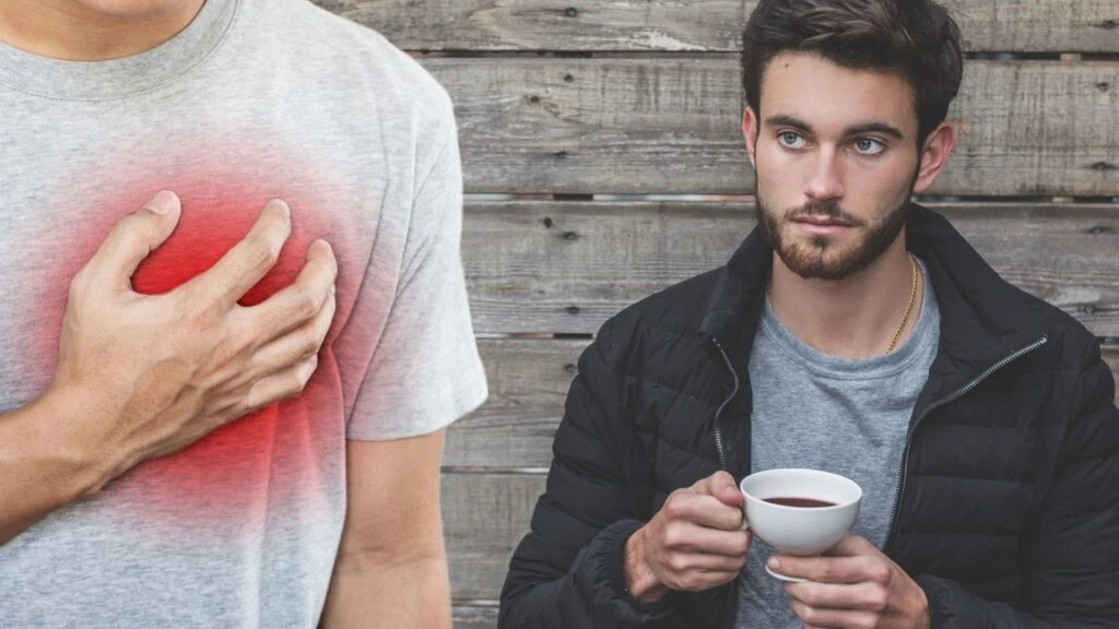 Sabahları sakın direkt kahve çay içmeyin! Kalbi öldüren bilgi