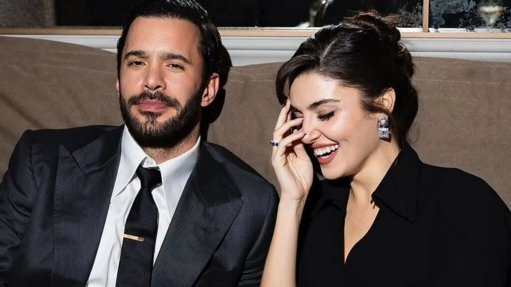 Hande Erçel ve Barış Arduç yeniden partner mi oluyor? İkili “Queen Of Tears” dizisinde bir araya geliyor!