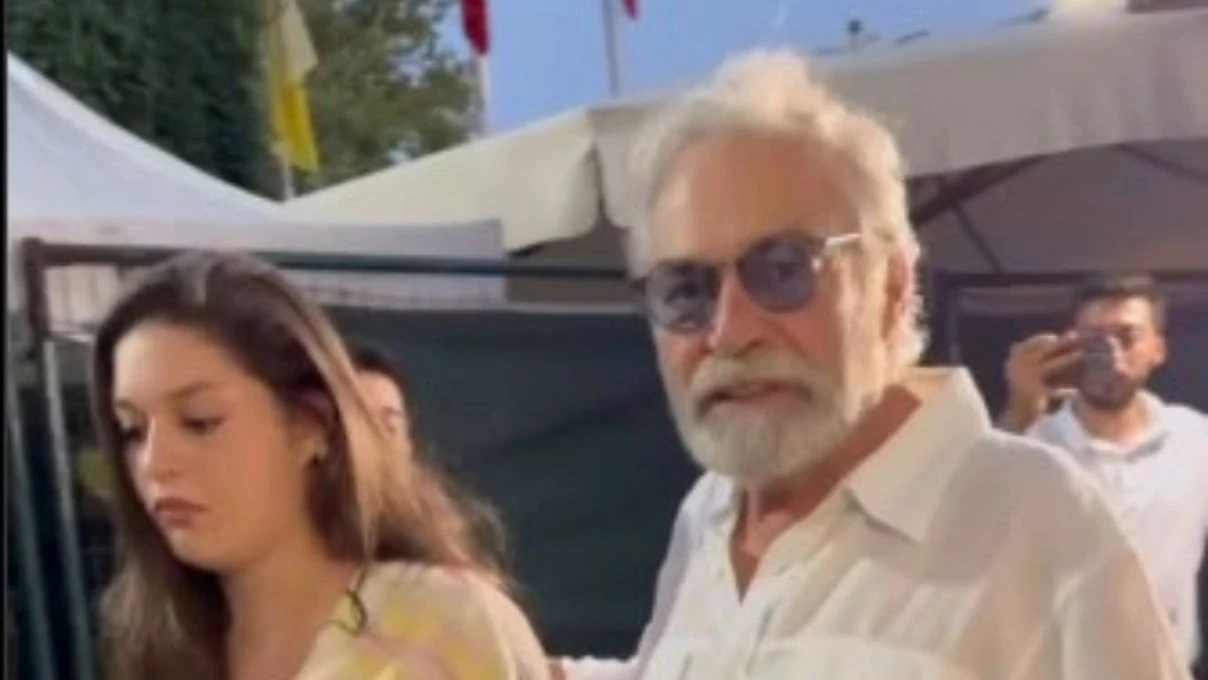 haluk bilginer kizi nazli bilginer ile sila konserine gitti