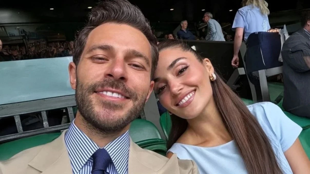 Hande Erçel ve Hakan Sabancı aşkı tamamen bitti! İkiliden sosyal medya atağı geldi 8 Hande Erçel ve Hakan Sabancı aşkı tamamen bitti! İkiliden sosyal medya atağı geldi