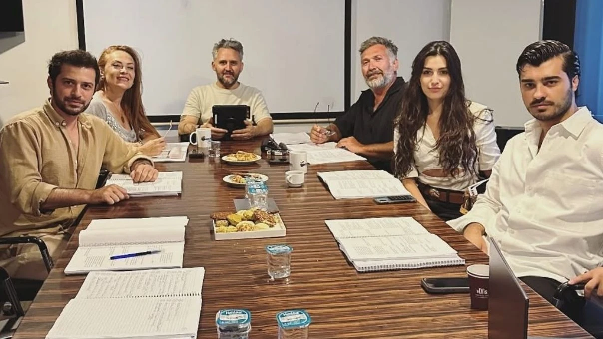 hasret ruzgarlari dizisi konusu nedir hasret ruzgarlari oyunculari kim 7