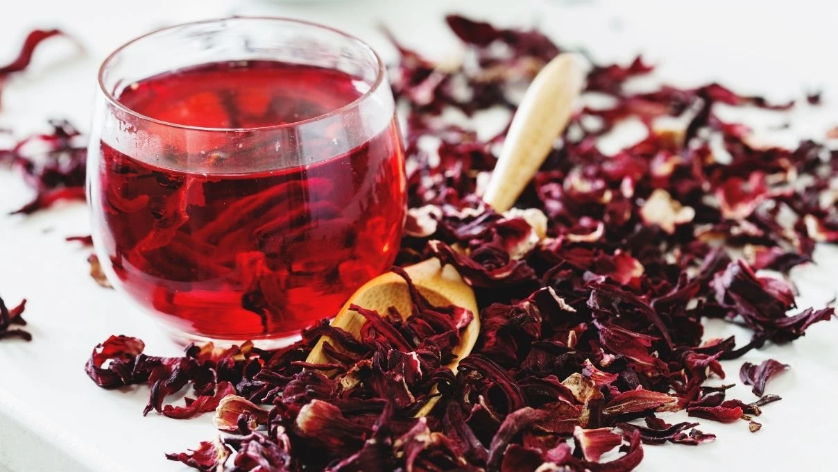 Kış depresyonu diye bir şey yok! Hemen aktardan hibiskus çayı alın