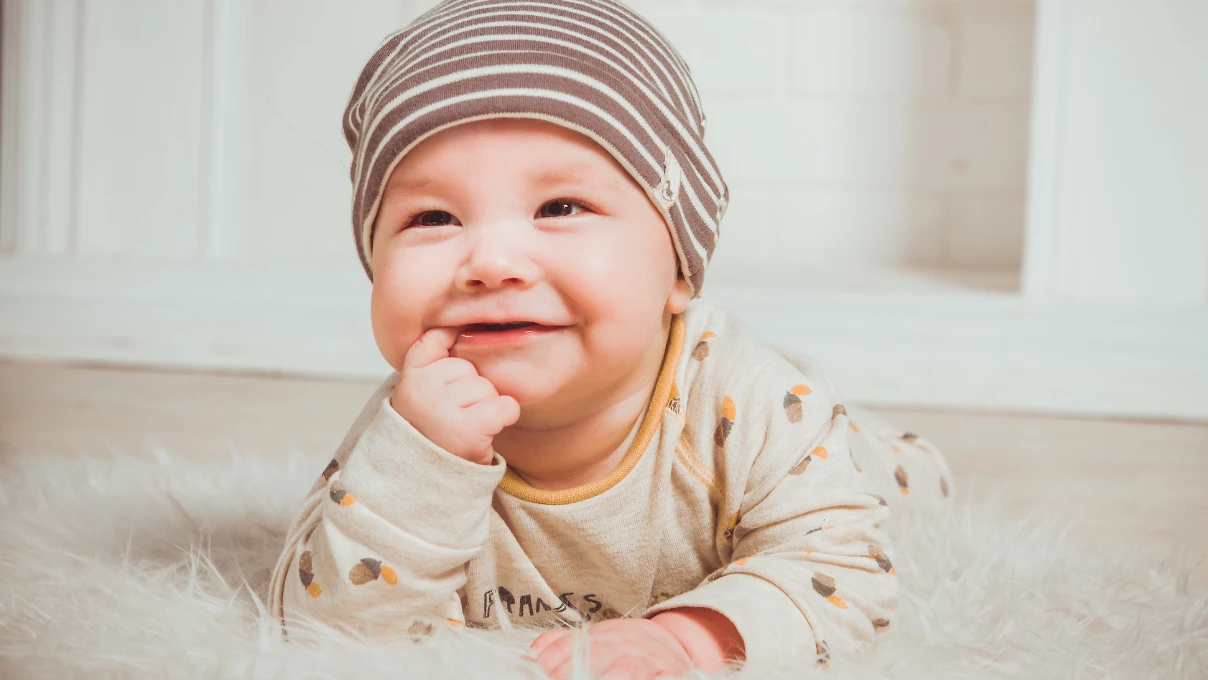 En çok aranan kışlık bebek hırkası modelleri 2025! Bebekler artık hiç üşümeyecek 4 hirka 1