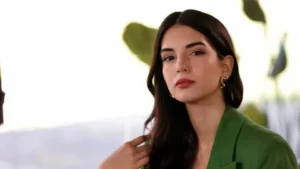 İbrahim Çelikkol ve Alina Boz'un dizisi Doc kadrosuna süpriz transfer! Yaz rolü dengeleri değiştirecek 9 i 10 27